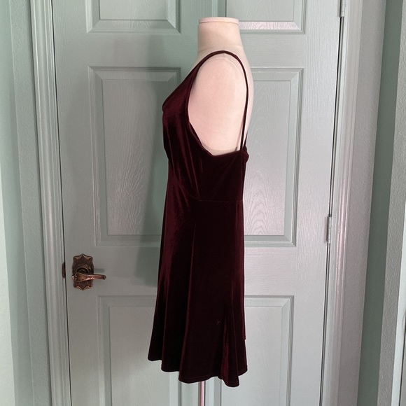 RARE VINTAGE VICTORIA’S SECRET deep chocolate brown velvet skater twirl dress - Picture 8 of 13